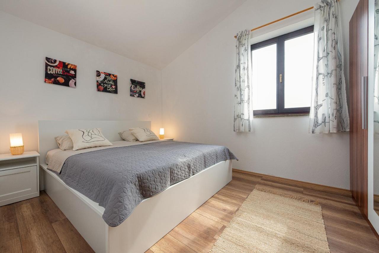 Tomislav Apartment