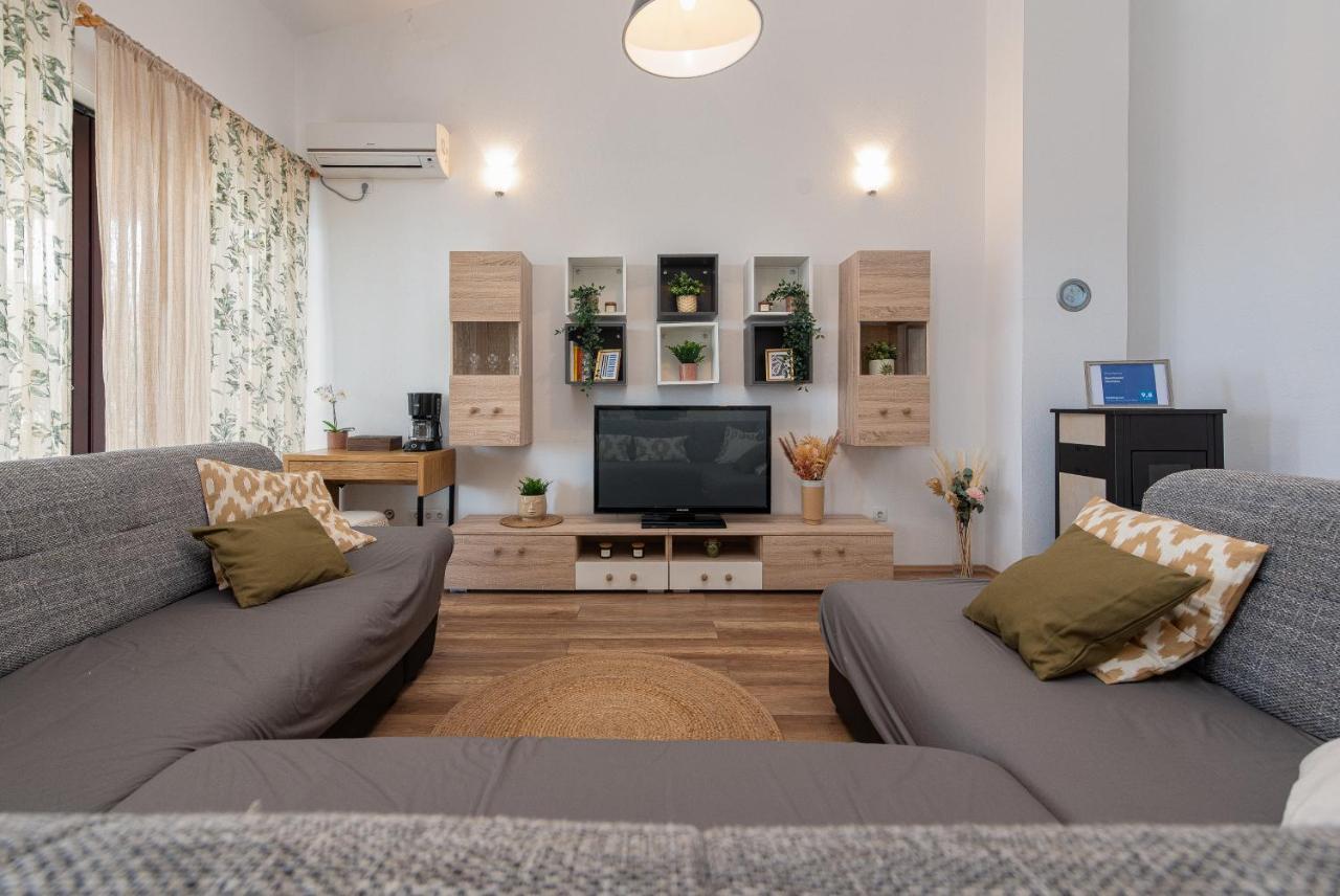 Apartment Tomislav Vir